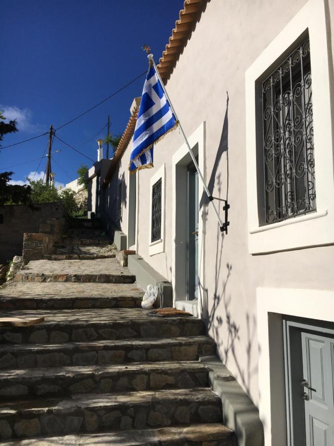 Casa Metropolis Villa Apérion Dış mekan fotoğraf